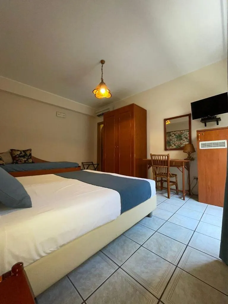Casa Famiani Bed & Breakfast Bed & Breakfast Letojanni